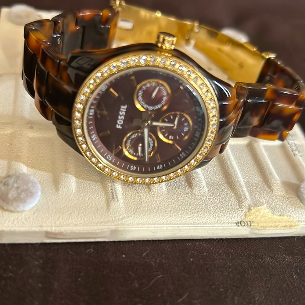 Fossil watch